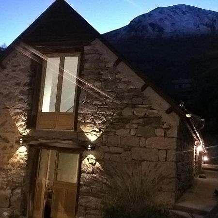 Superbe Grange Renovee Grust Exterior foto